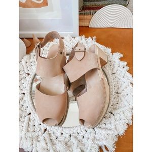 Bryr Studio Miranda peep-toe mid heel clogs